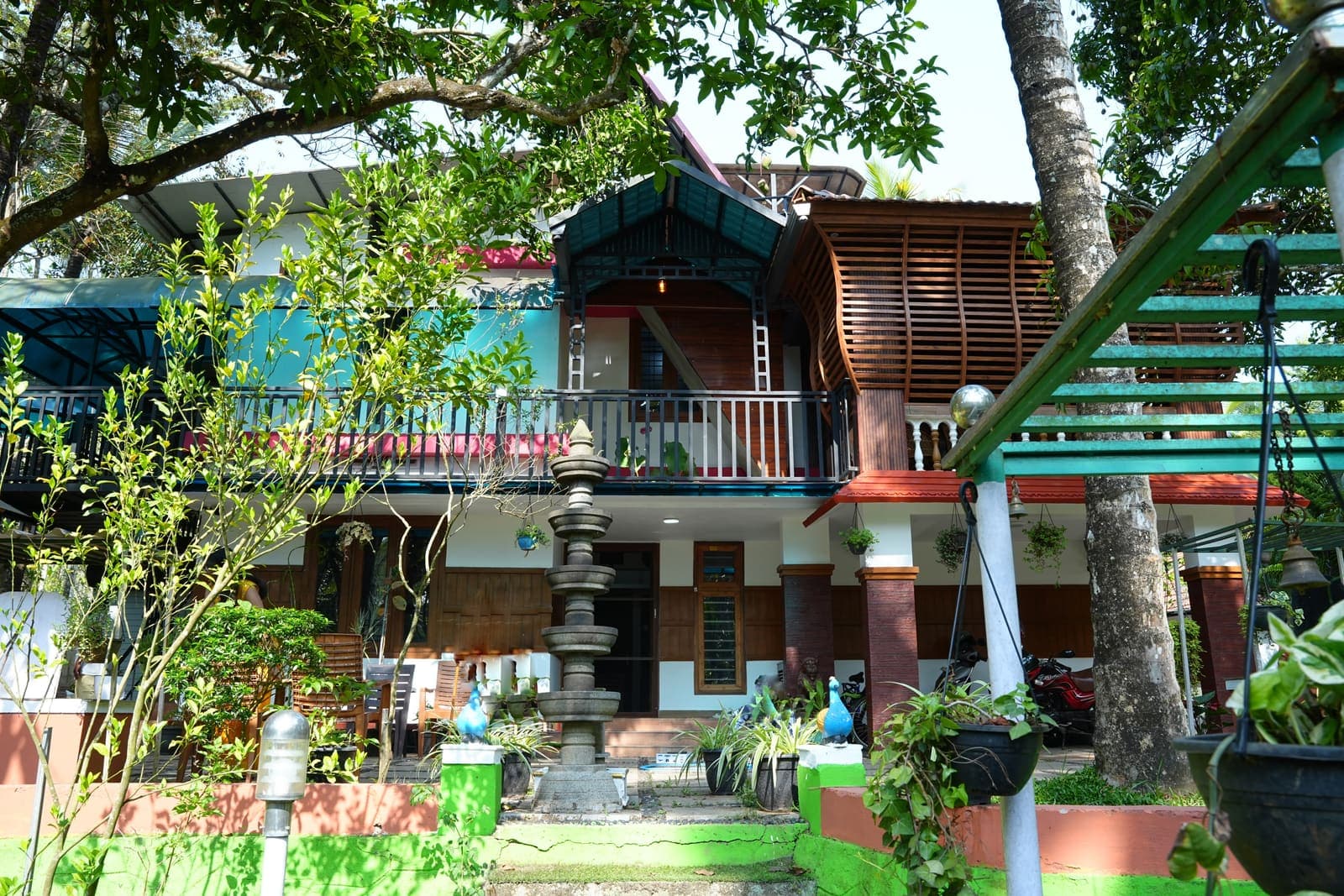 Outdoor Lounge Vibrant — Kaivalyam Homestay, Padichira, Wayanad